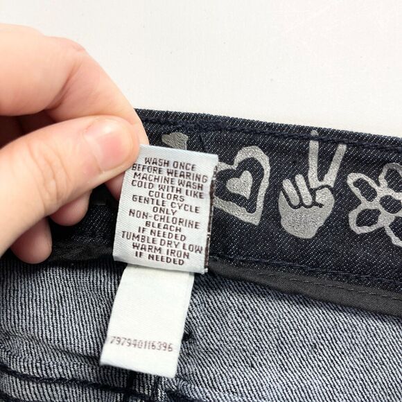 Mudd Low Rise Denim Bermuda Shorts Juniors Size 9 Dark Wash Retro Summer Y2K - Picture 7 of 8